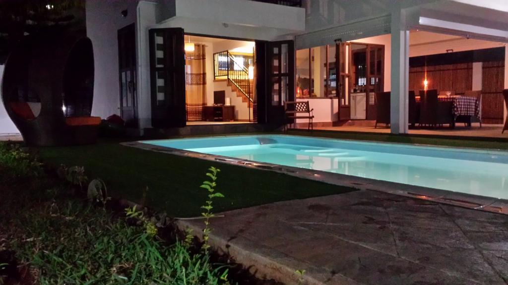 Villa Kayana Flic en Flac Exterior foto