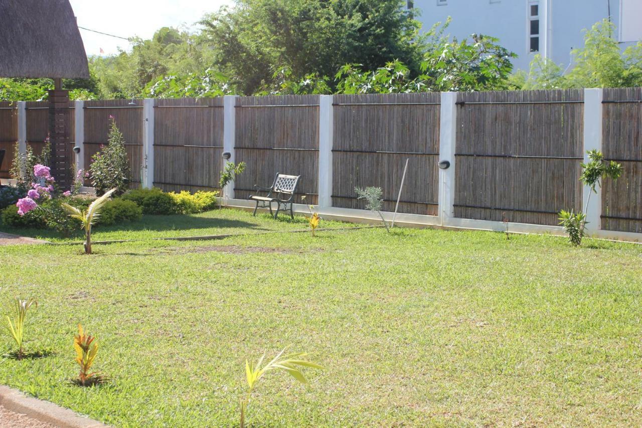 Villa Kayana Flic en Flac Exterior foto
